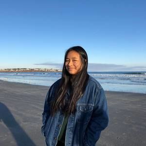 Meet your Posher, Monica eliza